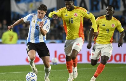 Colombia empató 1-1 con Argentina en el Estadio Más Monumental por la fecha 16 de las eliminatorias sudamericanas al Mundial 2026.