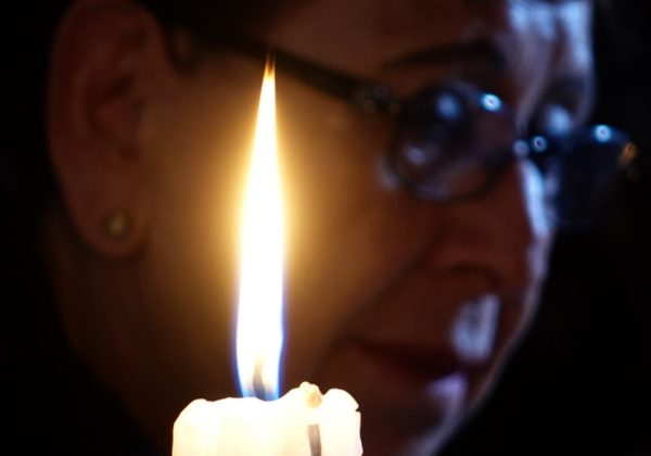 Cortes de luz se registraron la noche del miércoles 3 de julio en varios cantones del país, el Cenace ordenó activar la generación termoeléctrica. (Api).