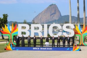 Cumbre BRICS expresa preocupación por medidas unilaterales de Estados Unidos.
