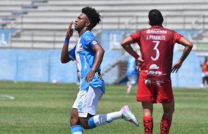 Daniel Valencia, delantero del Manta FC y goleador de la Liga Pro.