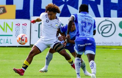 Macará y Delfín firman empate 0-0 en el estadio Bellavista.
