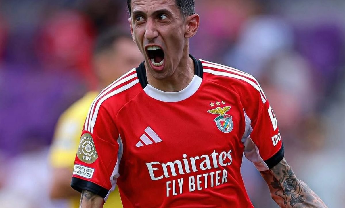 Di María, jugó 217 partidos, marcó 51 goles y conquistó 5 títulos, consolidando al club como potencia en Portugal.