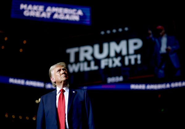 Donald Trump acusa a Elon Musk de volverse loco en disputa pública