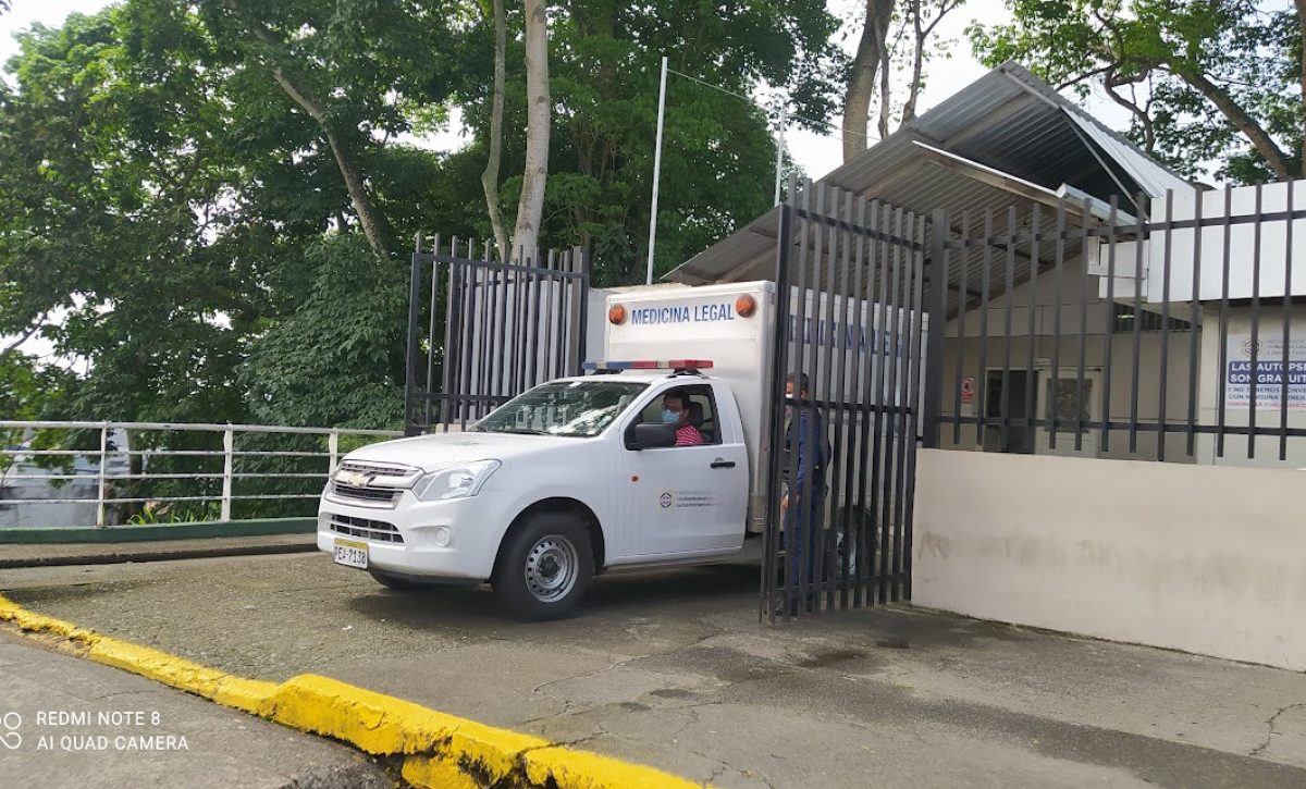 Dos hombres fueron asesinados a uno le dejaron un cartel que decía “prohibido robar”