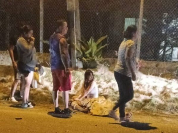 Dos hombres perdieron la vida tras un violento choque frontal entre dos motocicletas. El hecho se registró a las 18h45 de este viernes