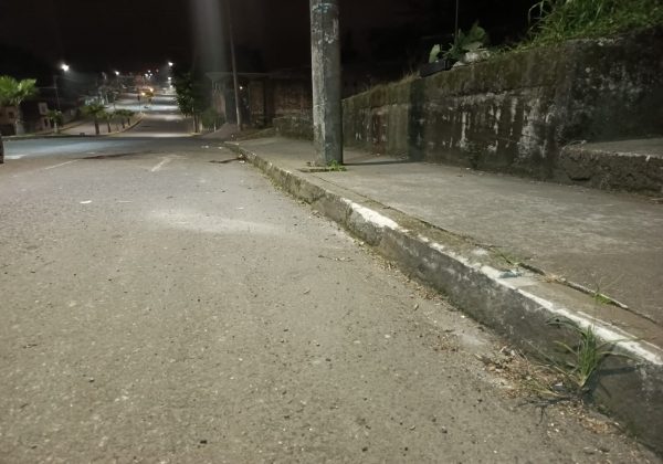 Dos jóvenes mueren tras accidente en El Carmen durante la madrugada
