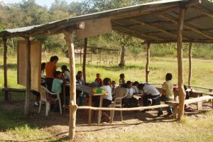ESCUELAS-RURALES
