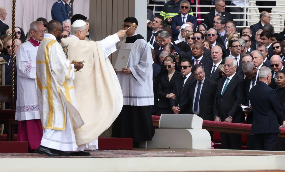Ecuador camina con ese compromiso de construir paz, dice el presidente Noboa desde el Vaticano