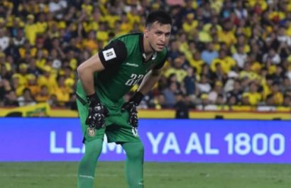 Gonzalo Valle, en el partido ante Brasil por las Eliminatorias Sudamericanas