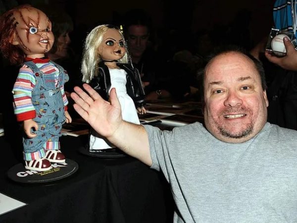 Ed Gale, actor y especialista en acrobacias conocido por interpretar físicamente al muñeco asesino Chucky falleció a los 61 años.