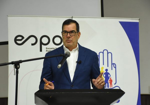 Eduardo Peña asume la presidencia del directorio de BanEcuador por designación de Daniel Noboa