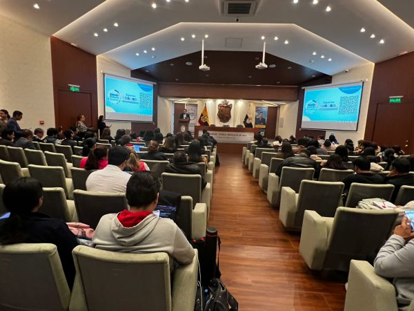 Educación Zonal 7 refuerza programas de orevención y acompañamiento estudiantil