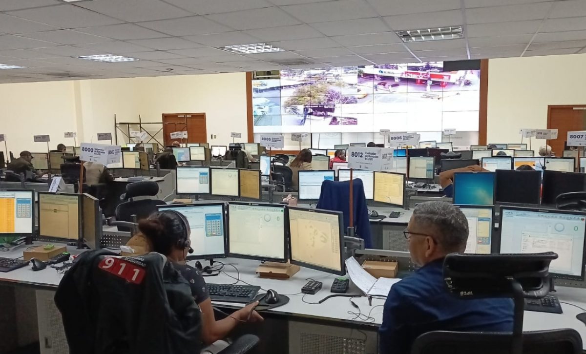 El ECU-911 atendió 28.725 emergencias durante el feriado del 10 de agosto por el Primer Grito de la Independencia. (ECU-911).