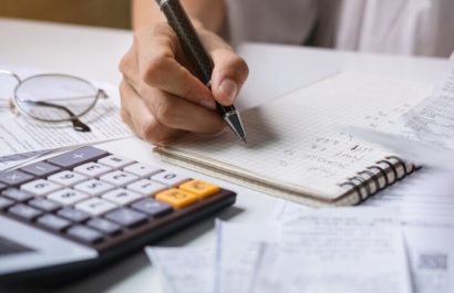 El Servicio de Rentas Internas (SRI) identificó irregularidades en solicitudes de devolución del 15 % del IVA y del Impuesto a la Renta.