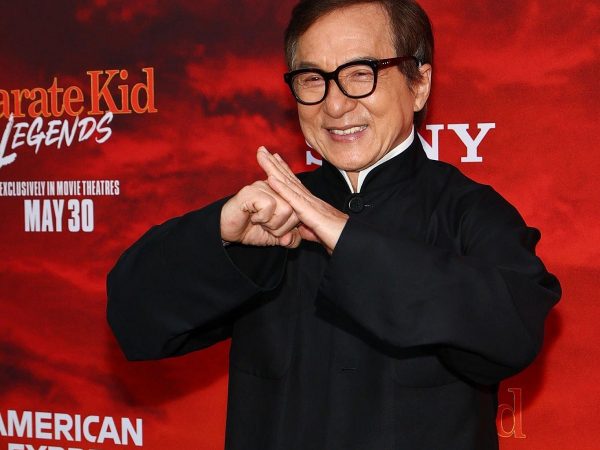 El actor Jackie Chan en la premiere de Karate Kid: Legends.