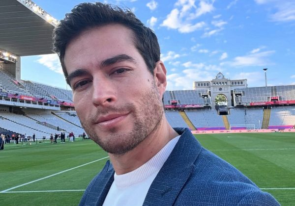 El actor ecuatoriano Danilo Carrera apuesta por el futuro de Deportivo Quito