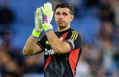 El arquero argentino Emiliano 'Dibu' Martínez del Aston Villa.