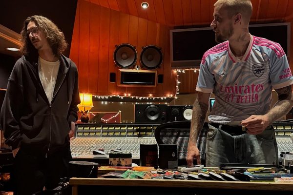 El cantante canadiense Justin Bieber en su estudio de grabación.