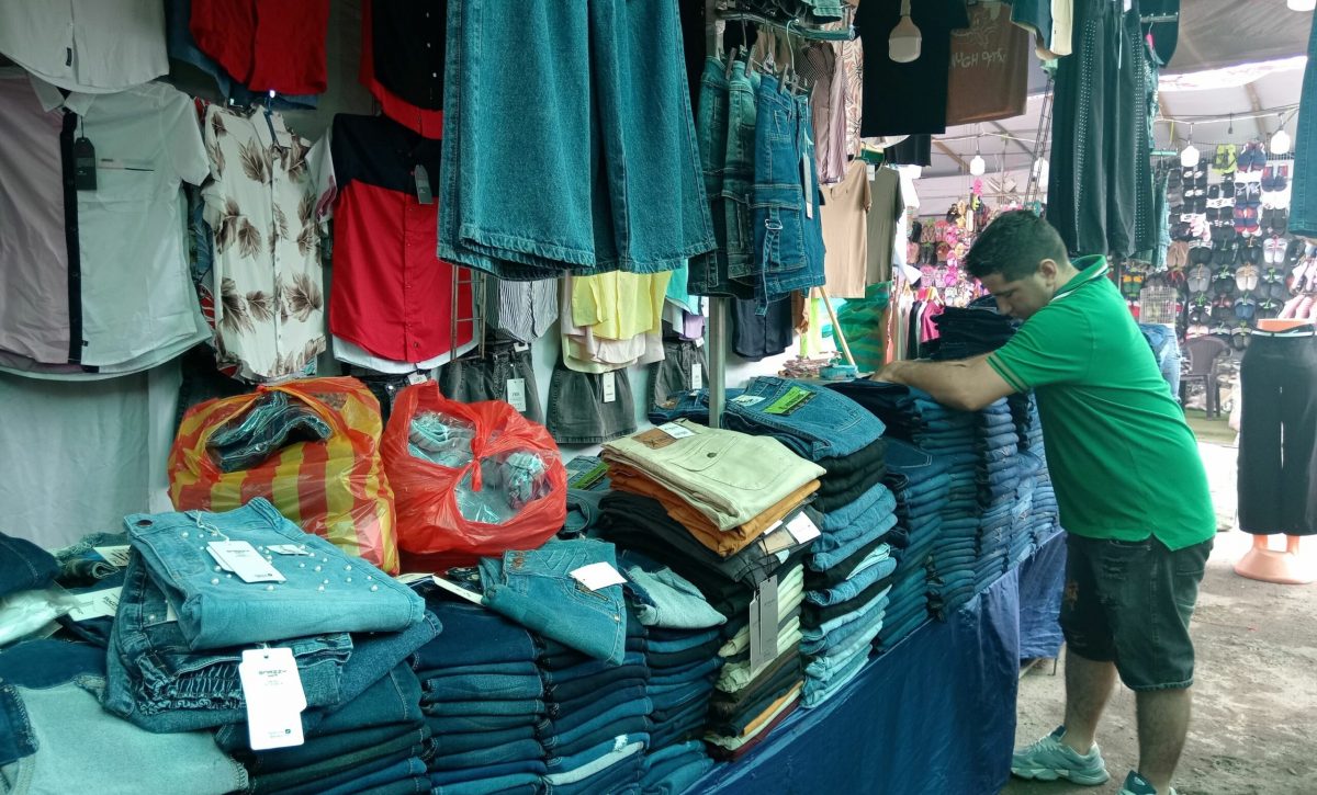 El cantón El Carmen se prepara para sus fiestas patronales con la tradicional feria comercial