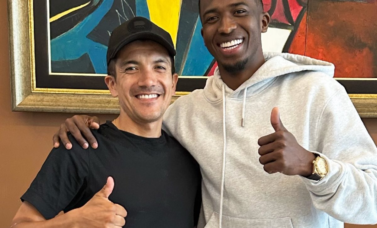 El ciclista Richard Carapaz, tercer lugar en el Giro de Italia, y el futbolista Willian Pacho, campeón de la Champions League con el PSG se reencontraron.