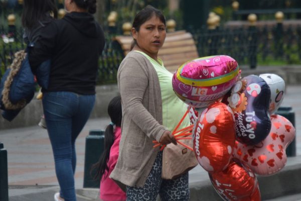 El comercio es la actividad que más representa a la economía nacional en lo que va del 2025. (API),
