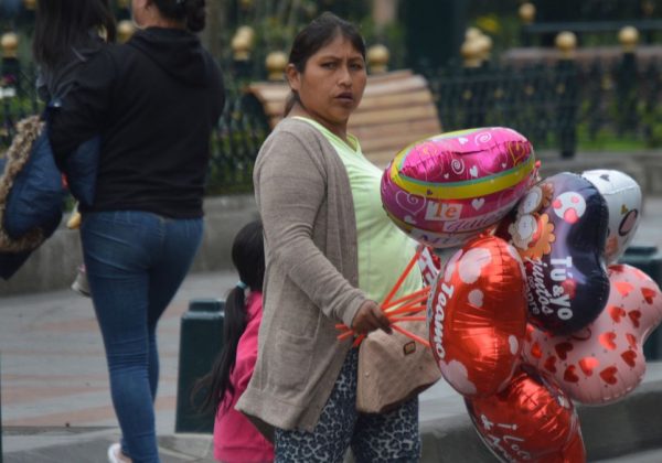 El comercio es la actividad que más representa a la economía nacional en lo que va del 2025. (API),