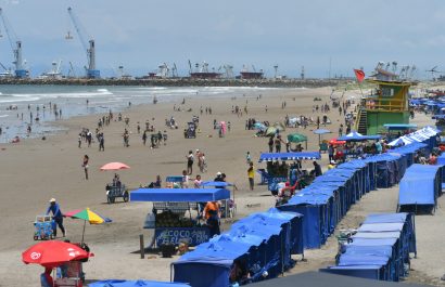 El gobierno de Daniel Noboa estudia ampliar los días de feriado con IVA reducido para potenciar el turismo y la economía de Ecuador