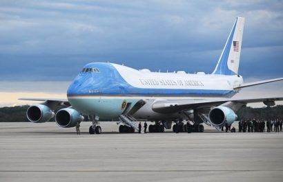 El gobierno de Donald Trump está próximo a aceptar un avión de lujo, valorado en 400 millones de dólares.