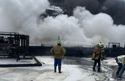 El incendio ocurrido en el área de utilidades de la infraestructura, no dejó heridos