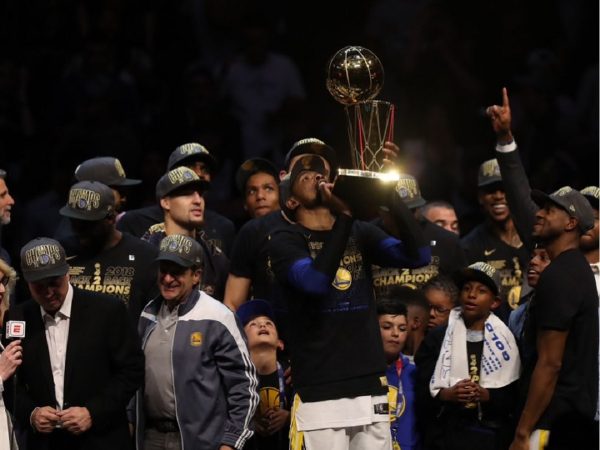 El jugador Kevin Durant pertenece a la plantilla de los Houston Rockets de la NBA. FOTO: easymoneysniper (Instagram).