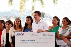 El programa Crédito Agro Violeta transforma la vida de mujeres rurales empoderando sus proyectos agrícolas