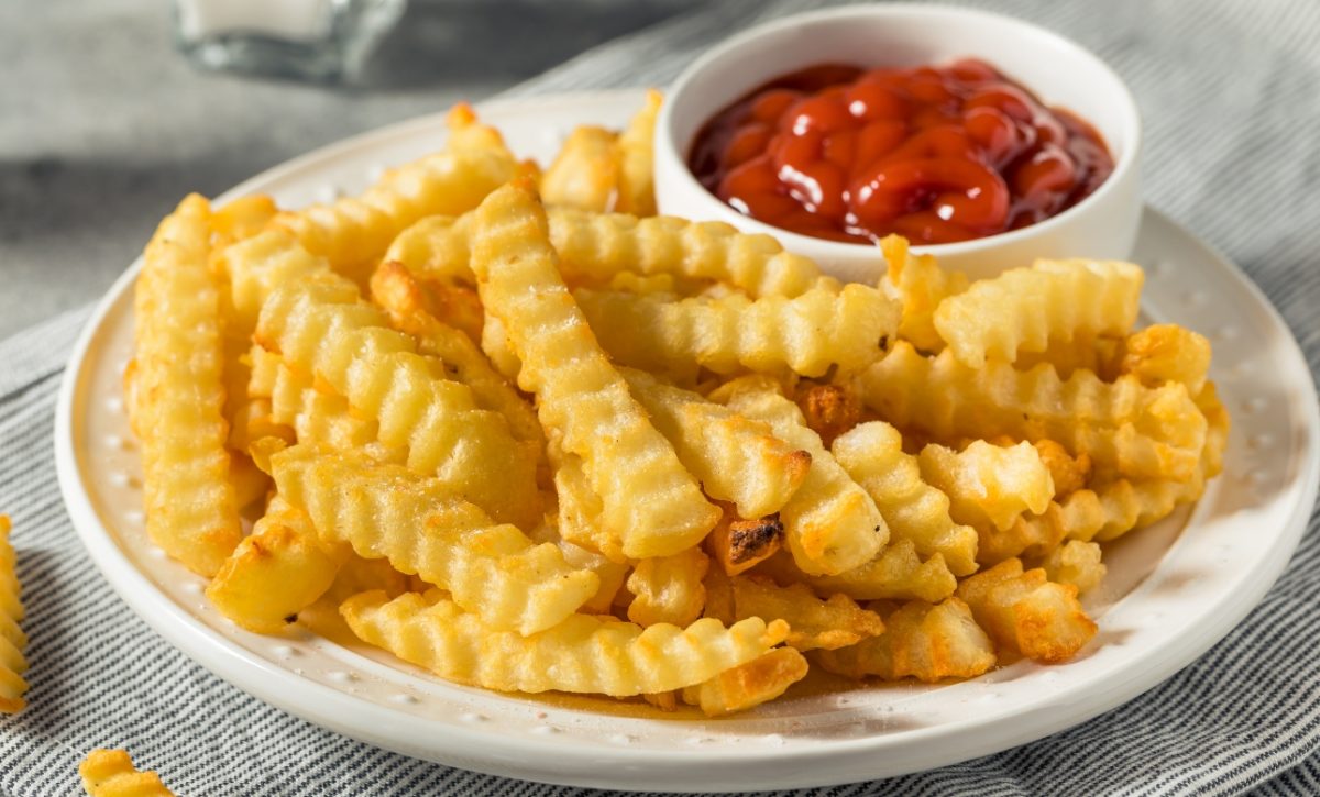 El truco del chef Dani García, con tres estrellas Michelin, para unas papas fritas más crujientes y con menos grasa