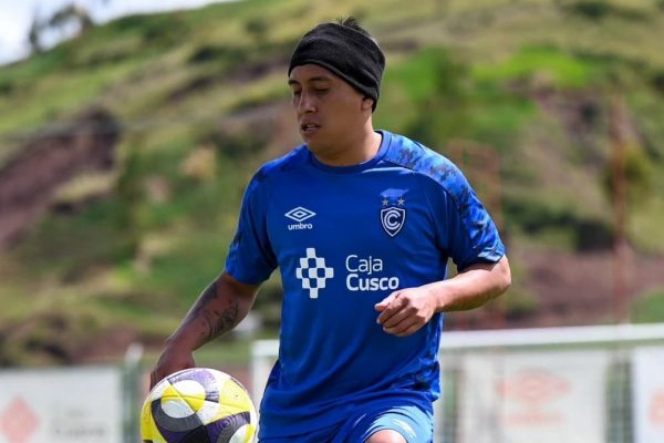 Emelec prepara la Explosión Azul con Christian Cueva incluidos en sus fichajes