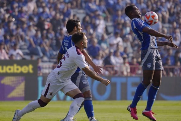 Emelec vence 2-0 a Vino tinto en la fecha 19 de la LigaPro, el segundo gol llegó a los pocos segundos de finalizar el encuentro. (API).