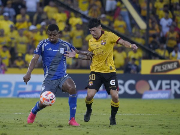 Emelec y Barcelona SC se enfrentan el 14 de septiembre en el Capwell