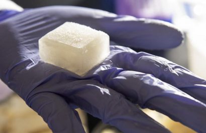 Desarrollan cubitos de hielo de gelatina reutilizables y que no se derriten