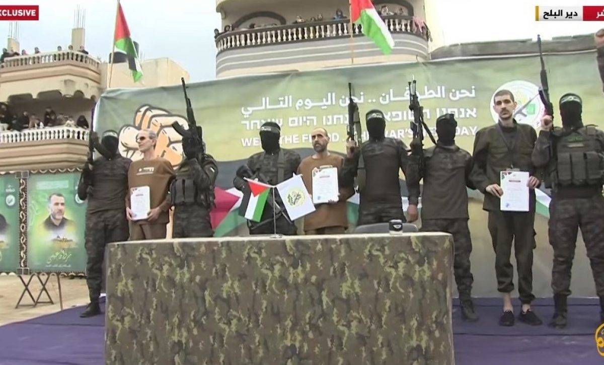 Hamás acuerda liberar a diez rehenes y exige retirada de Israel en negociaciones por Gaza