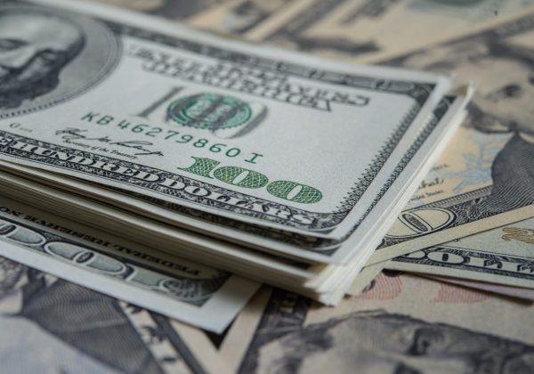 Exactriz de Enchufe TV es investigada por presunto lavado de dinero en trading y criptoactivos
