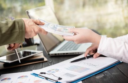 Exclusión financiera en Ecuador: solo 3 de cada 10 ecuatorianos acceden a préstamos bancarios