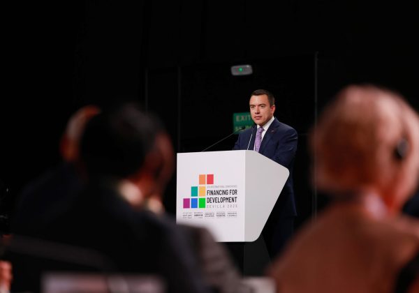 FFD4 Daniel Noboa propone mecanismo multilateral para el reperfilamiento de la deuda soberana
