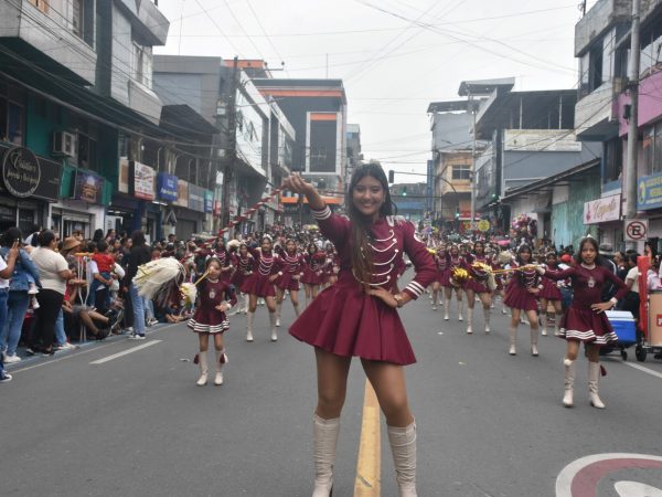 Galería Desfile por los 58 años de cantonización de Santo Domingo