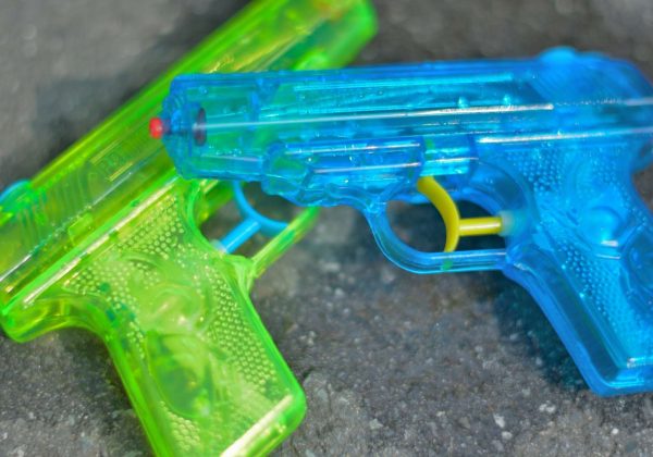 Lo que empezó como diversión terminó en tragedia: El peligro de Senior Assassin, un juego viral