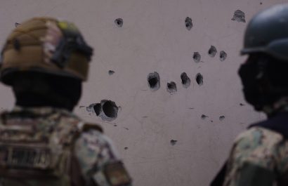 Gian Carlo Loffredo, ministro de Defensa, exhortó este martes a las Fuerzas Armadas a luchar contra la delincuencia en Ecuador.