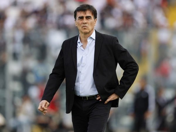 El técnico argentino-boliviano Gustavo Quinteros.