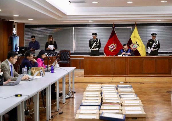 El juez de la Corte Nacional de Justicia (CNJ), Fernando Cantos, dictó auto de llamamiento a juicio contra Wilman Terán, expresidente del Consejo de la Judicatura, y Anabel Torres, exjueza de Santo Domingo de los Tsáchilas, por el delito de asociación ilícita