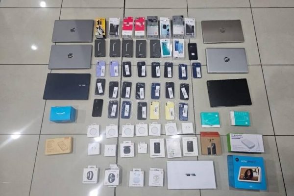 Guardia acusado de robo en aeropuerto de Quito causó gran perjuicio económico y quedó en libertad