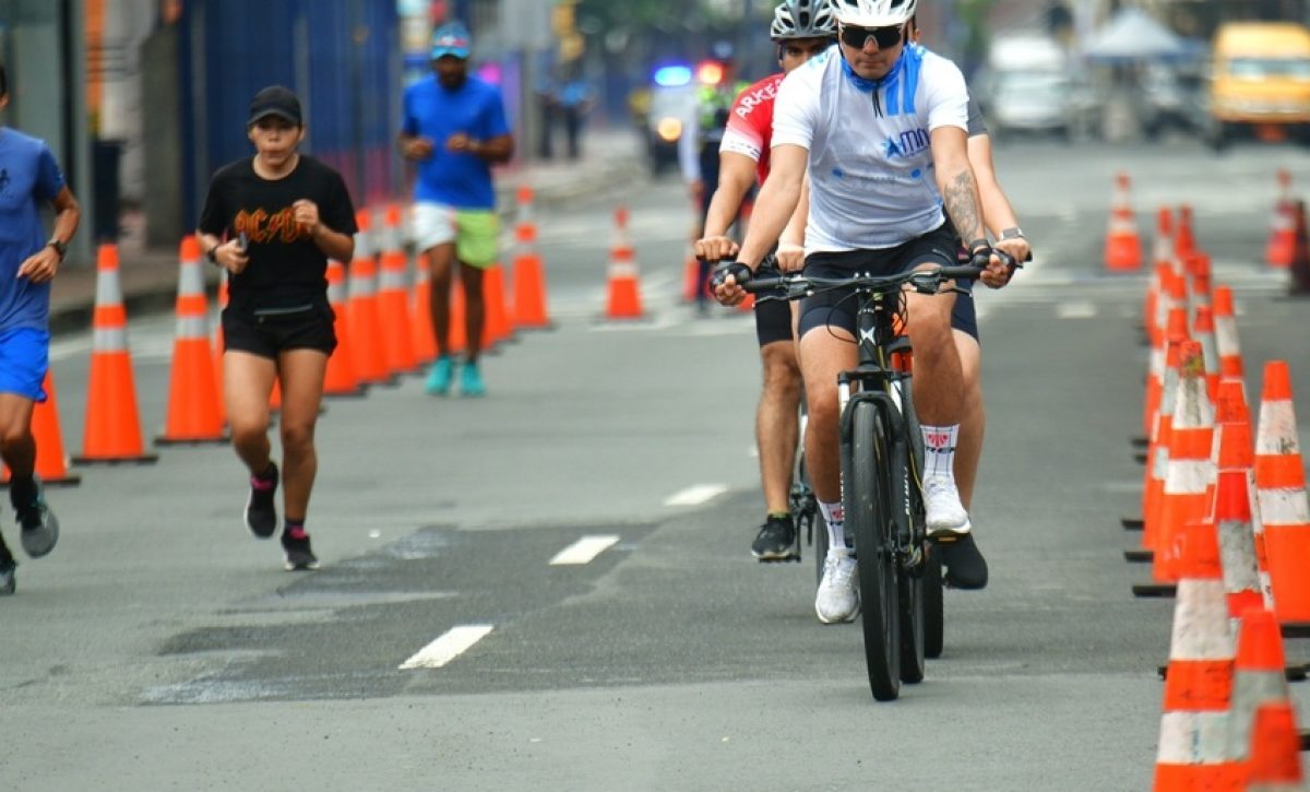 La Alcaldía de Guayaquil abre una convocatoria para elegir representantes que integrarán la Mesa de Movilidad Urbana Sostenible por dos años.