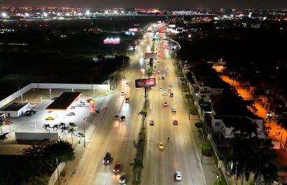 Guayaquil avanza en la modernización del alumbrado público con tecnología LED y mantenimiento integral en calles, parques y espacios comunitarios.