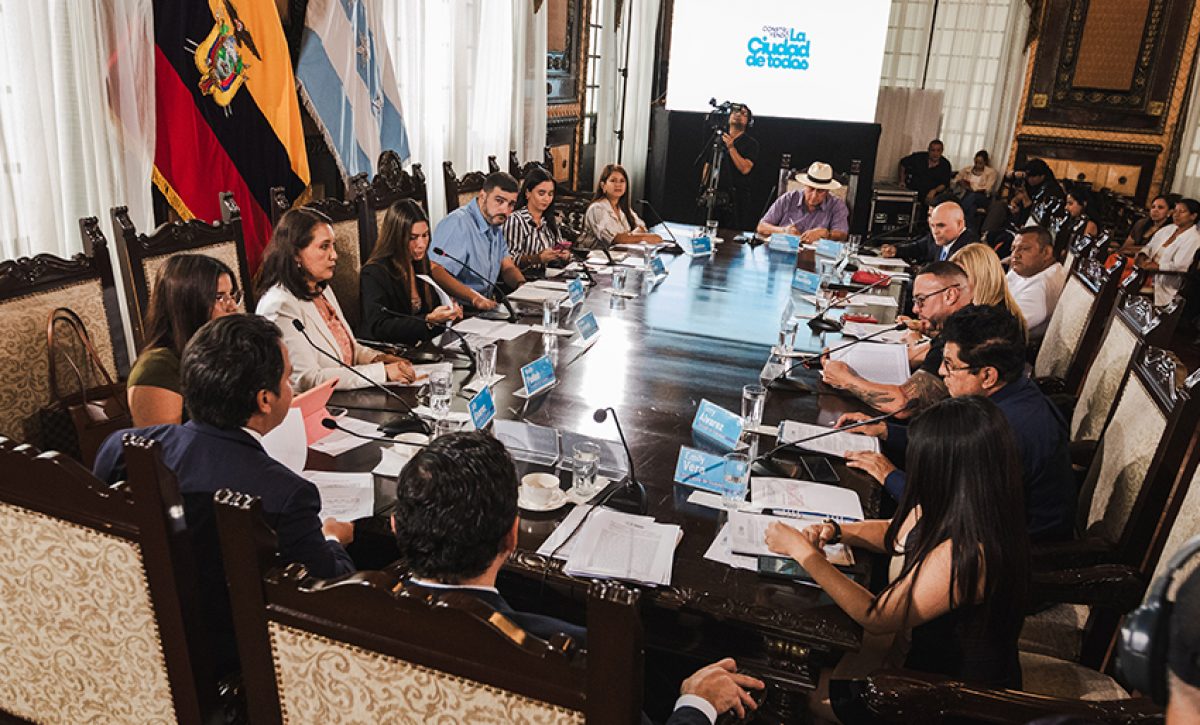 El Concejo Municipal de Guayaquil aprobó reformas clave para regular áreas verdes, promover la economía circular.