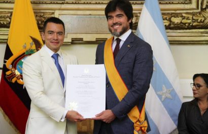El ministro José De La Gasca participó en la ceremonia por los 490 años de Fundación de Guayaquil. FOTO: @MinGobiernoEc.